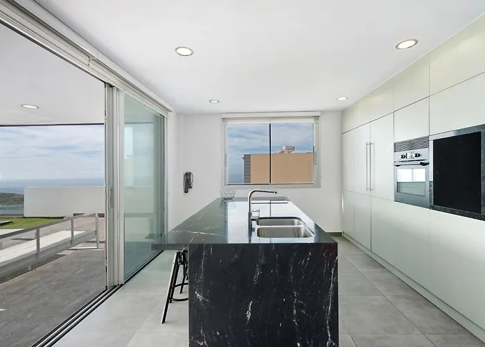 Tulio Homme 2 * Costa Adeje (Tenerife)